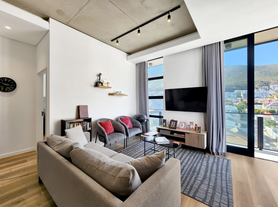 2 Bedroom Property for Sale in Sea Point Western Cape